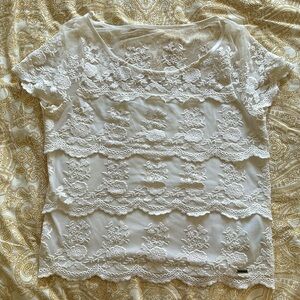 Woman’s White Lace Casual Dressy Top Size Medium Abercrombie & Fitch